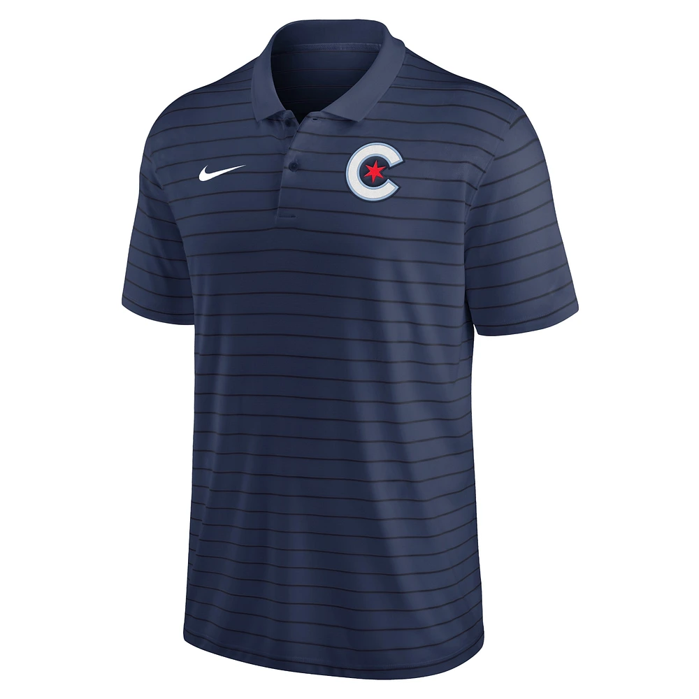 Polo Nike pour homme, bleu marine, Chicago Cubs City Connect Authentic Collection Victory Performance