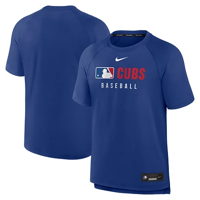 Men's Nike Royal Chicago Cubs Authentic Collection Pregame Raglan Performance T-Shirt