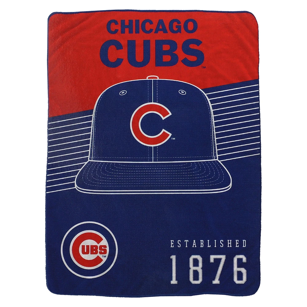 Couverture Pegasus Chicago Cubs 60" x 80" à rayures sur le chapeau