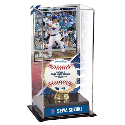Vitrine de présentation des gants dorés des Chicago Cubs de Seiya Suzuki avec image