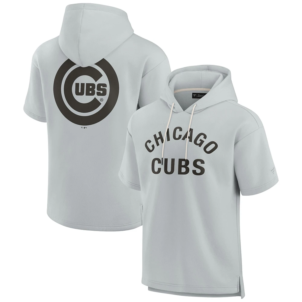 Sweat à capuche unisexe Fanatics gris Chicago Cubs Elements en polaire super douce manches courtes