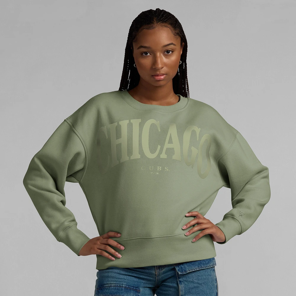 Women's Fanatics Green Chicago Cubs Elements Flow Pullover Sweatshirt