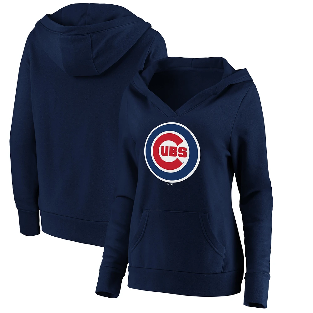 Sweat à capuche col en V croisé avec logo officiel des Chicago Cubs Fanatics pour femmes bleu marine