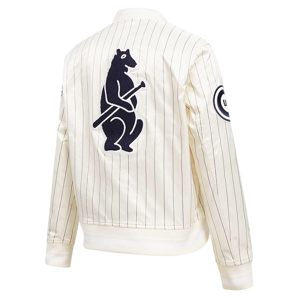 Veste en satin à rayures rétro classique boutons complets Pro Standard pour femme des Chicago Cubs Cooperstown Collection Crème