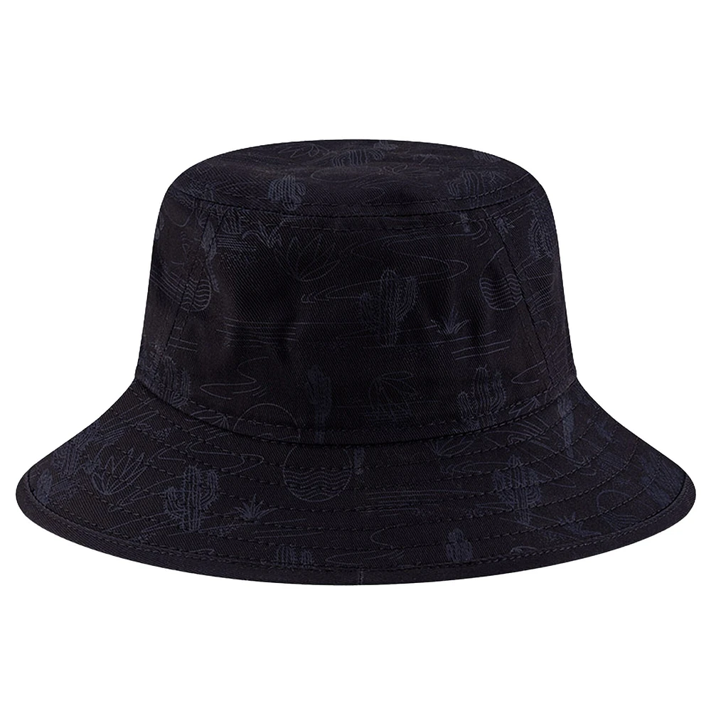 Bob New Era bleu pour jeunes Chicago Cubs 2025 Spring Training All Over Print