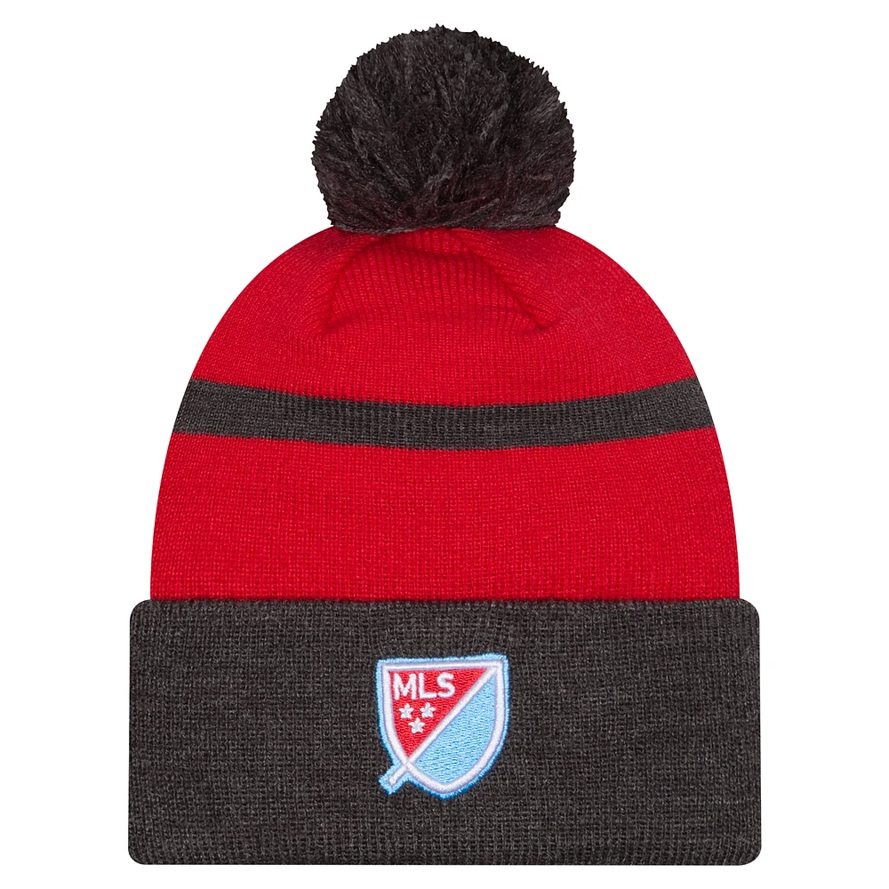 Bonnet en tricot à revers avec pompon Chicago Fire 2025 Kickoff de New Era pour homme, noir