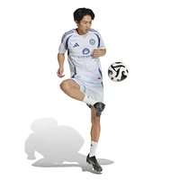 Short adidas bleu clair Chicago Fire Away 2025 Municipal Device Kit Authentic pour homme