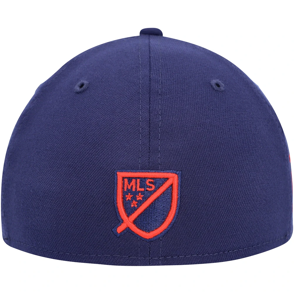 Men's New Era Navy Chicago Fire Kick Off 39THIRTY Flex Hat