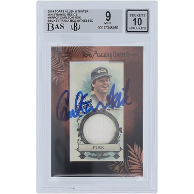 Carlton Fisk Chicago White Sox Autographed 2019 Topps Allen & Ginter Mini Framed Relics #MFR-CF Beckett Fanatics Witnessed Authenticated 9/10 Card 