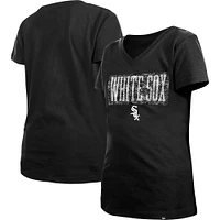 Girls Youth New Era Black Chicago White Sox Flip Sequin Team V-Neck T-Shirt