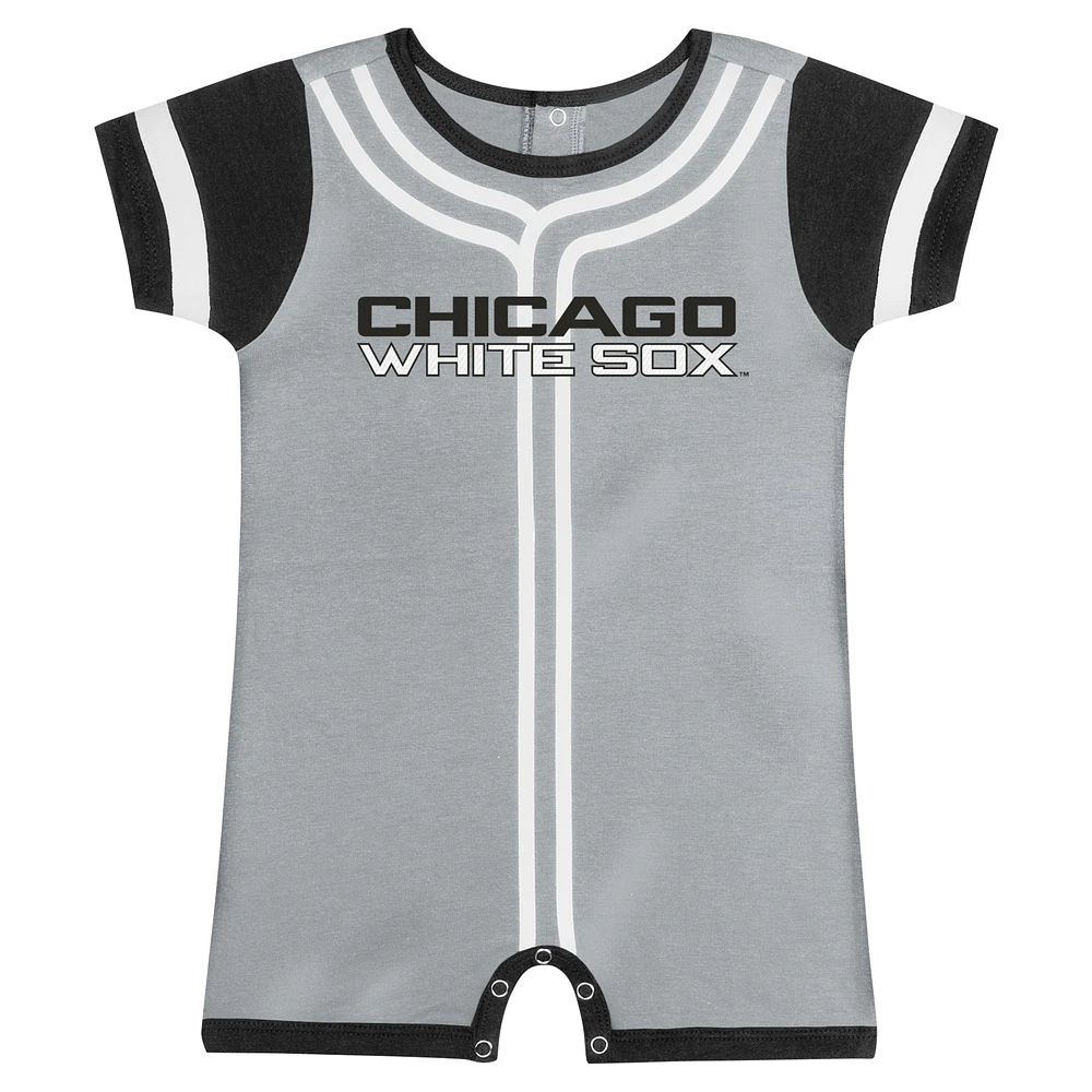 Barboteuse gris Chicago White Sox Fast Pitch pour bébé