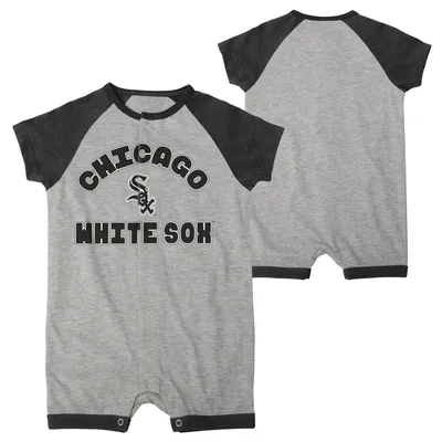 Chicago White Sox Infant Extra Base Hit Raglan Full-Snap Romper - Heather Gray