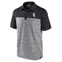 Polo emblématique Omni brossé à teinture par espacement Fanatics Charcoal Chicago White Sox pour hommes