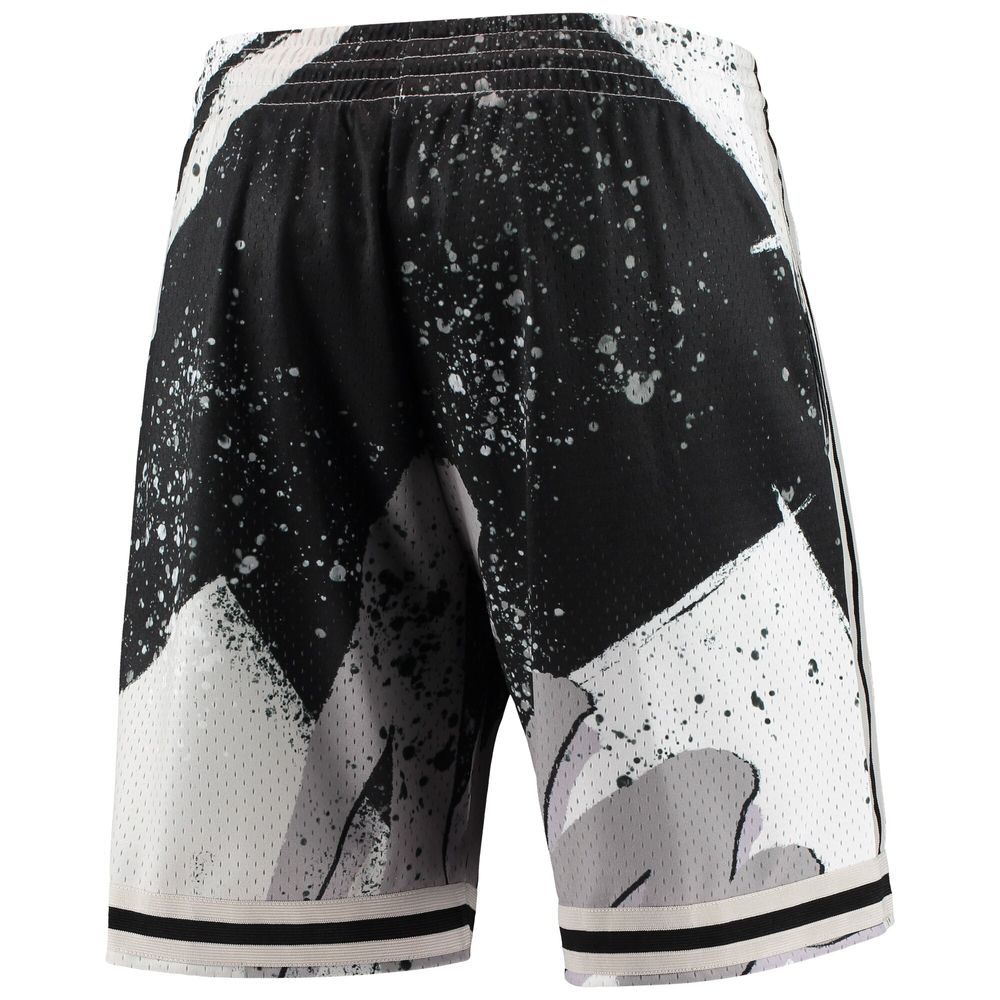 Men's Mitchell & Ness Black Chicago White Sox Hyper Hoops Shorts