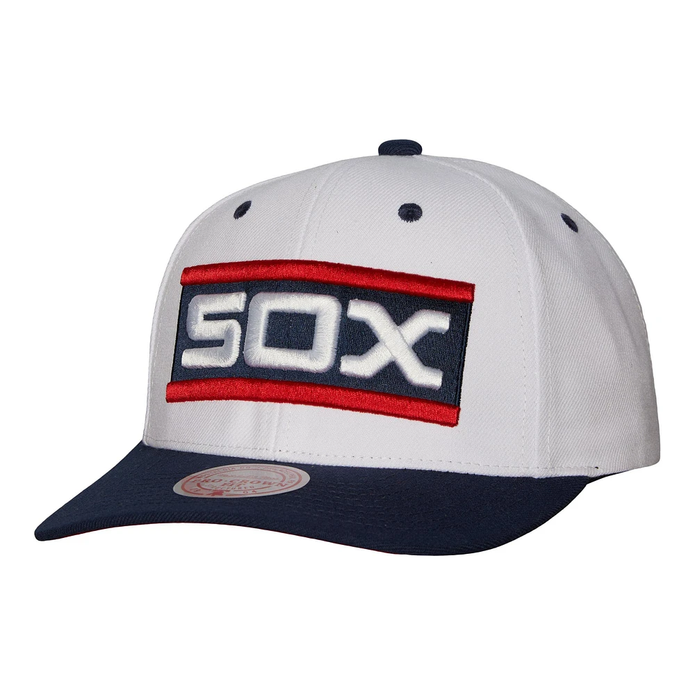 Men's Mitchell & Ness White Chicago White Sox Cooperstown Collection Pro Crown Snapback Hat