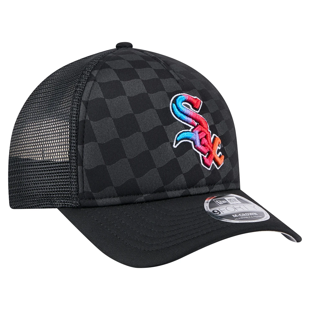 Men's New Era Black Chicago White Sox Gradient 9FORTY A-Frame M-Crown Trucker Adjustable Hat