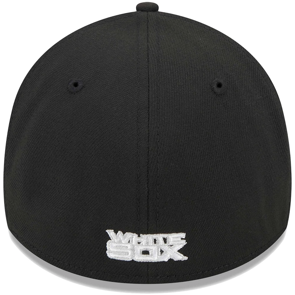 Men's New Era Black Chicago White Sox Logo 39THIRTY Flex Hat