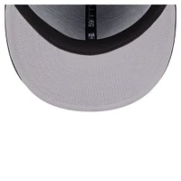 Men's New Era Black Chicago White Sox Overlap 59FIFTY Fitted Hat