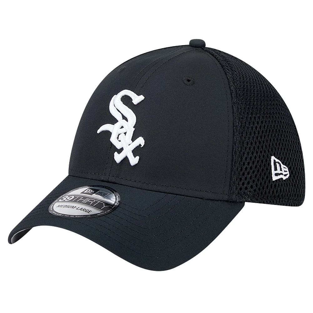 Men's New Era Black Chicago White Sox Team Tone 39THIRTY Flex Hat