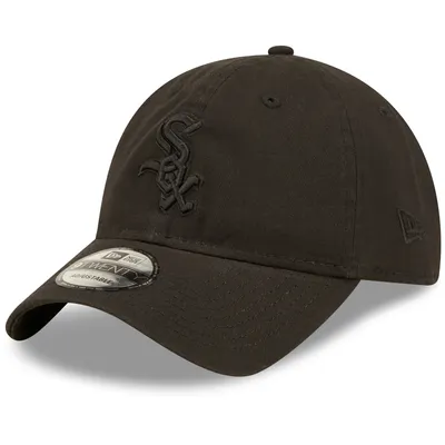 Chicago White Sox New Era Black On Black Core Classic 2.0 9TWENTY Adjustable Hat