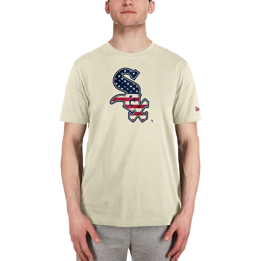 Men's New Era Cream Chicago White Sox Americana Flag Fill T-Shirt