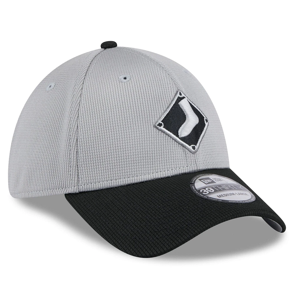 Men's New Era Gray/ Chicago White Sox 2025 Batting Practice 39THIRTY Flex Hat