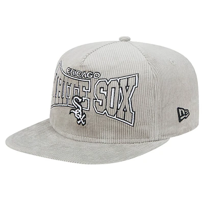 Casquette de golf à visière rabattable en velours côtelé Chicago White Sox grise New Era pour homme