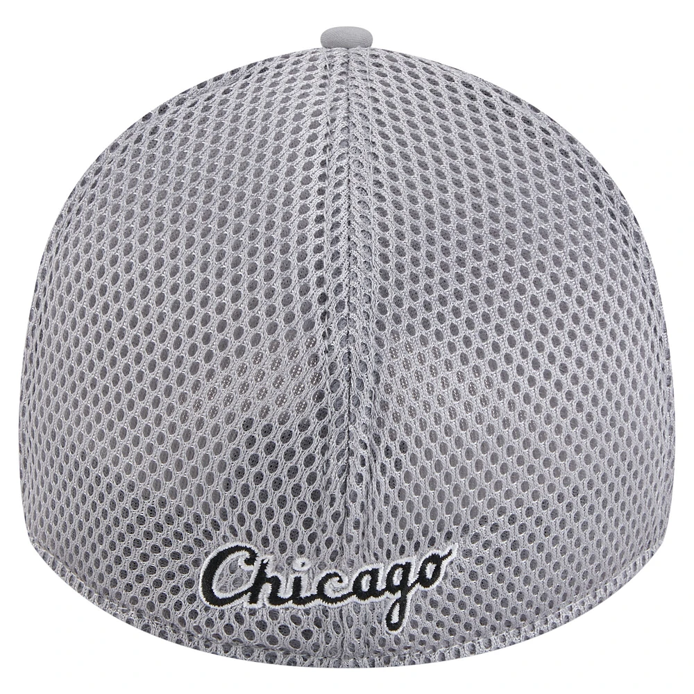 Men's New Era  Gray Chicago White Sox Linear 39THIRTY Flex-Fit Hat