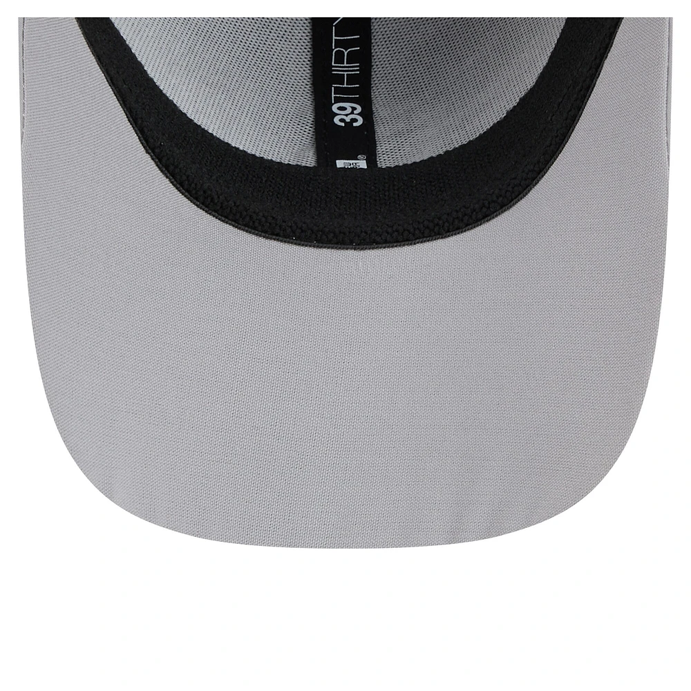 Men's New Era  Gray Chicago White Sox Linear 39THIRTY Flex-Fit Hat