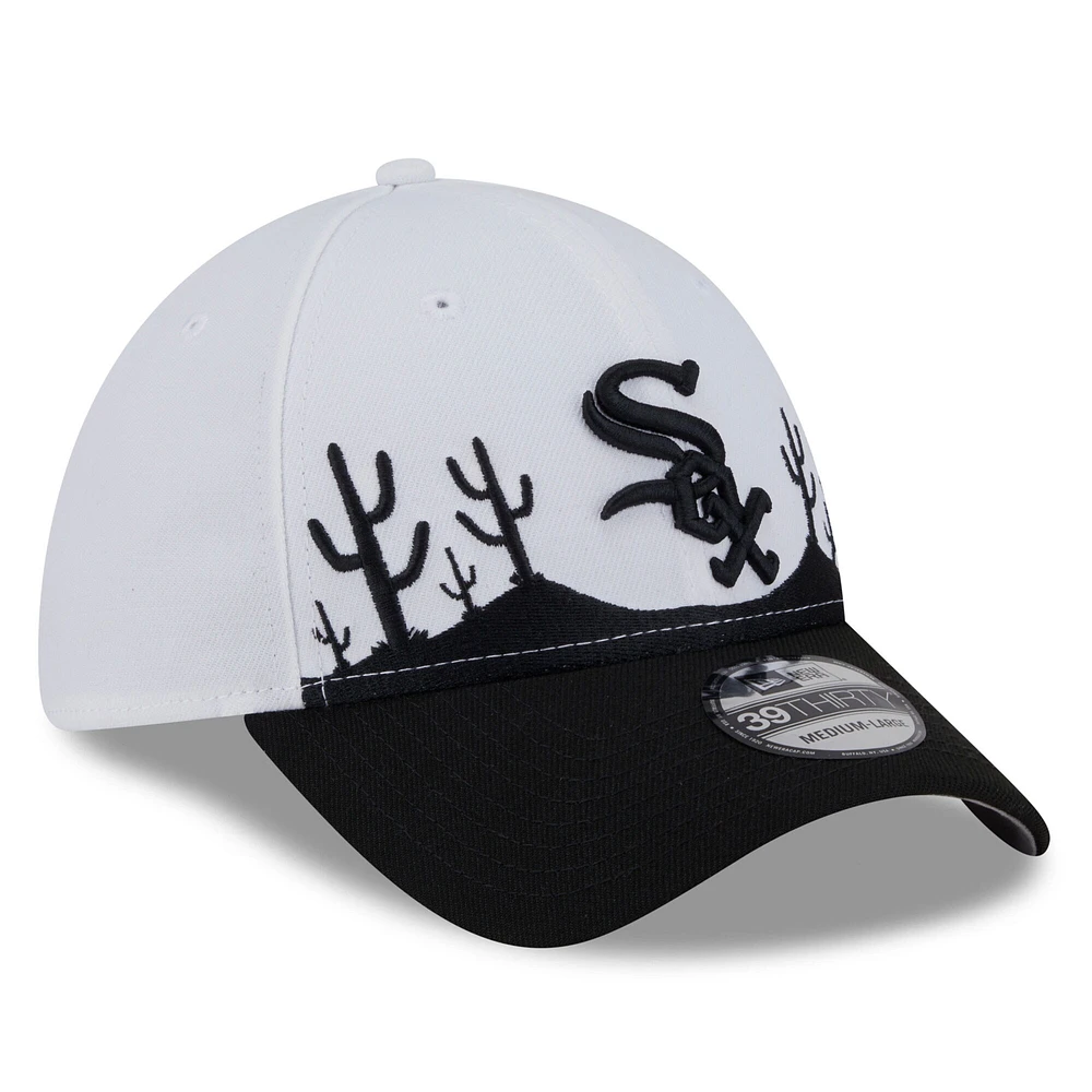 Men's New Era  White/Black Chicago White Sox 2025 Spring Training Landscape 39THIRTY Flex Hat