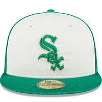 Men's New Era White/Green Chicago White Sox 2024 St. Patrick's Day 59FIFTY Fitted Hat