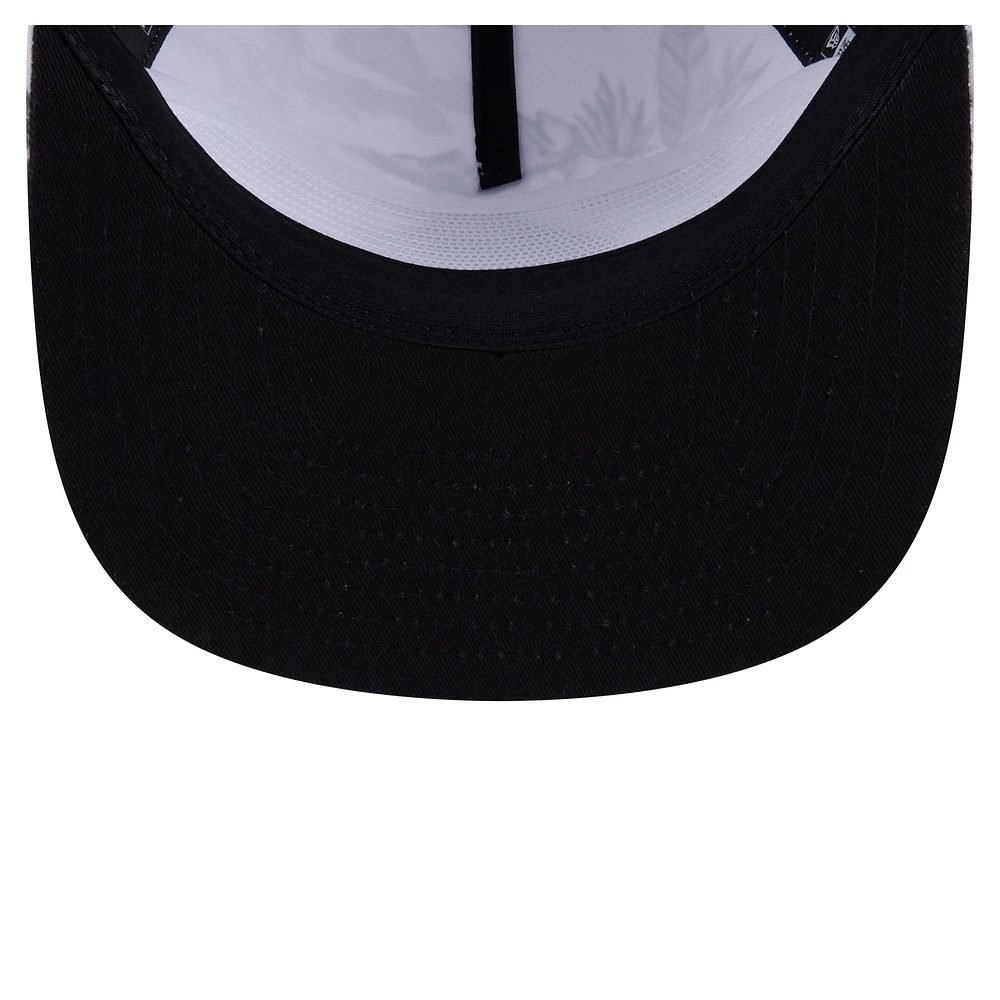 Men's New Era White Chicago White Sox Printed Island Golfer Snapback Hat