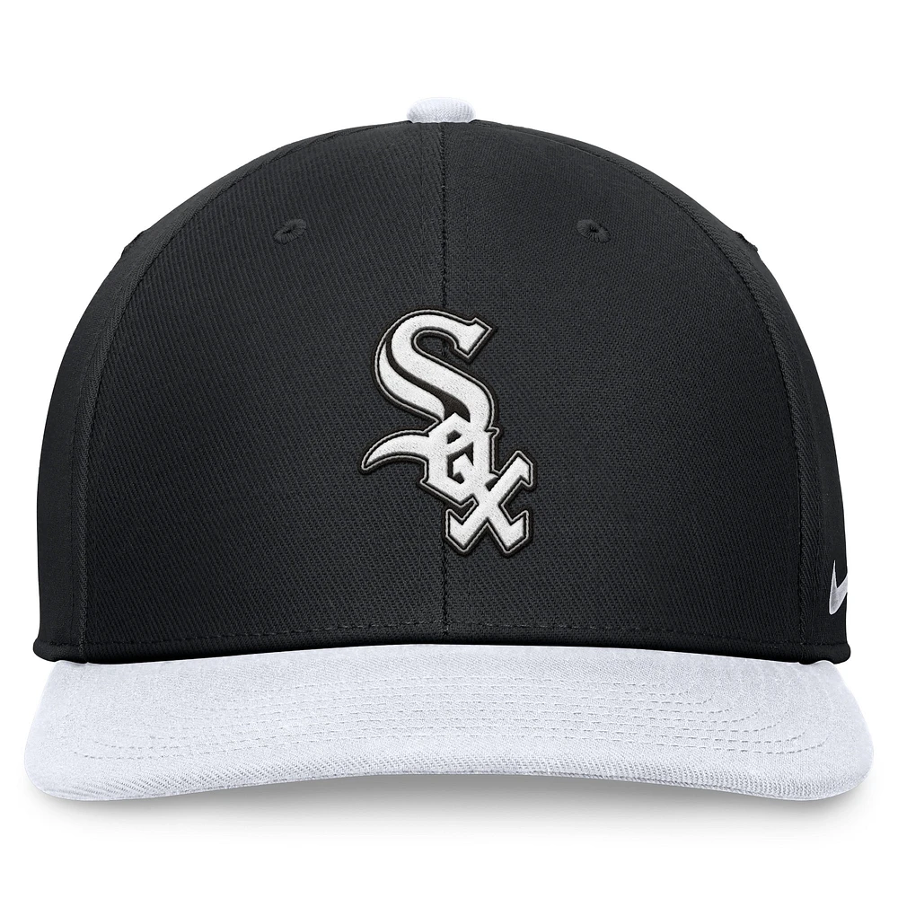 Men's Nike Black/White Chicago White Sox Two-Tone Snapback Hat