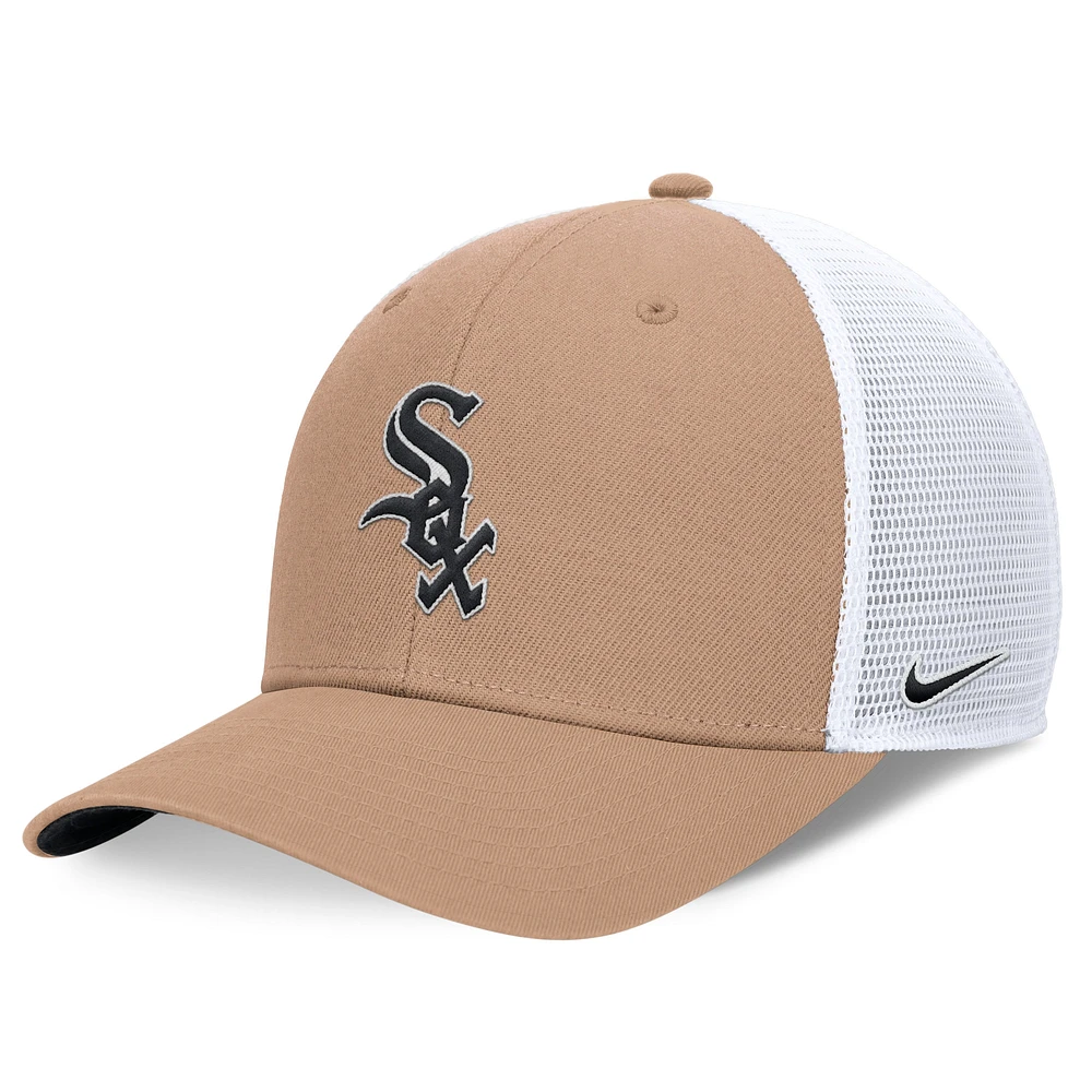 Casquette réglable Nike Chicago White Sox Khaki Rise Trucker pour homme