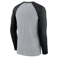 T-shirt à manches longues raglan Nike pour homme, gris/noir, Chicago White Sox Game Authentic Collection Performance