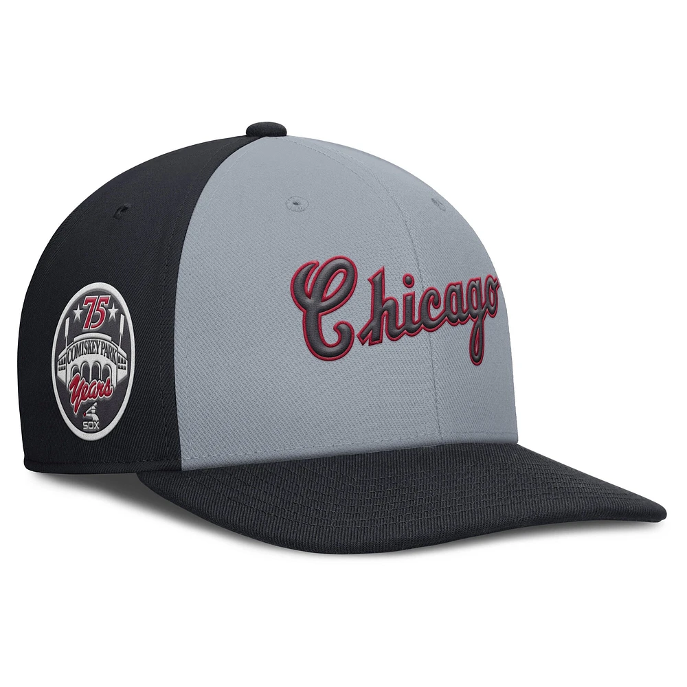 Men's Nike Gray/Navy Chicago White Sox Pro Performance Snapback Hat