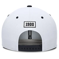 Casquette Nike Pro Performance Snapback pour homme de la collection Cooperstown des Chicago White Sox, blanche/bleu marine