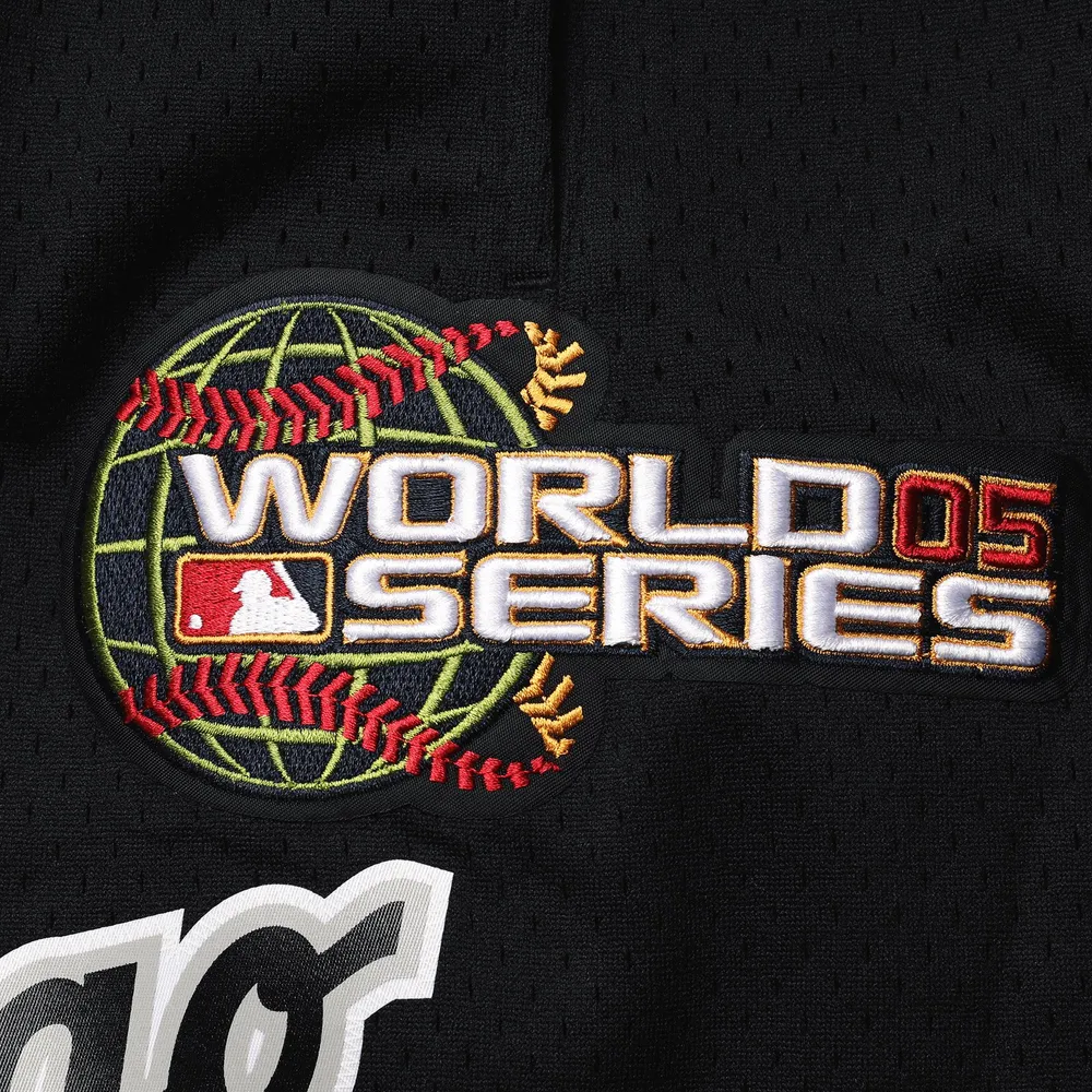 Men's Pro Standard Black Chicago White Sox 2005 World Series Mesh Shorts