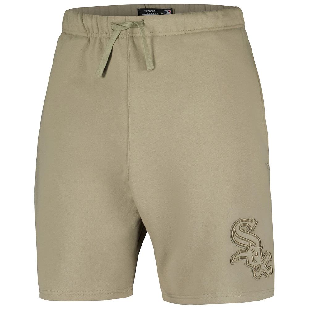 Short en polaire neutre Pro Standard kaki Chicago White Sox pour hommes