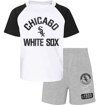 Outerstuff Toddler Red/Heather Gray Chicago Cubs Two-Piece Groundout Baller Raglan T-Shirt & Shorts Set Size: 4T