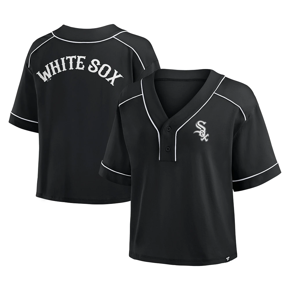 Women's Fanatics Black Chicago White Sox Oversized Champ Game Cropped V-Neck T-Shirt