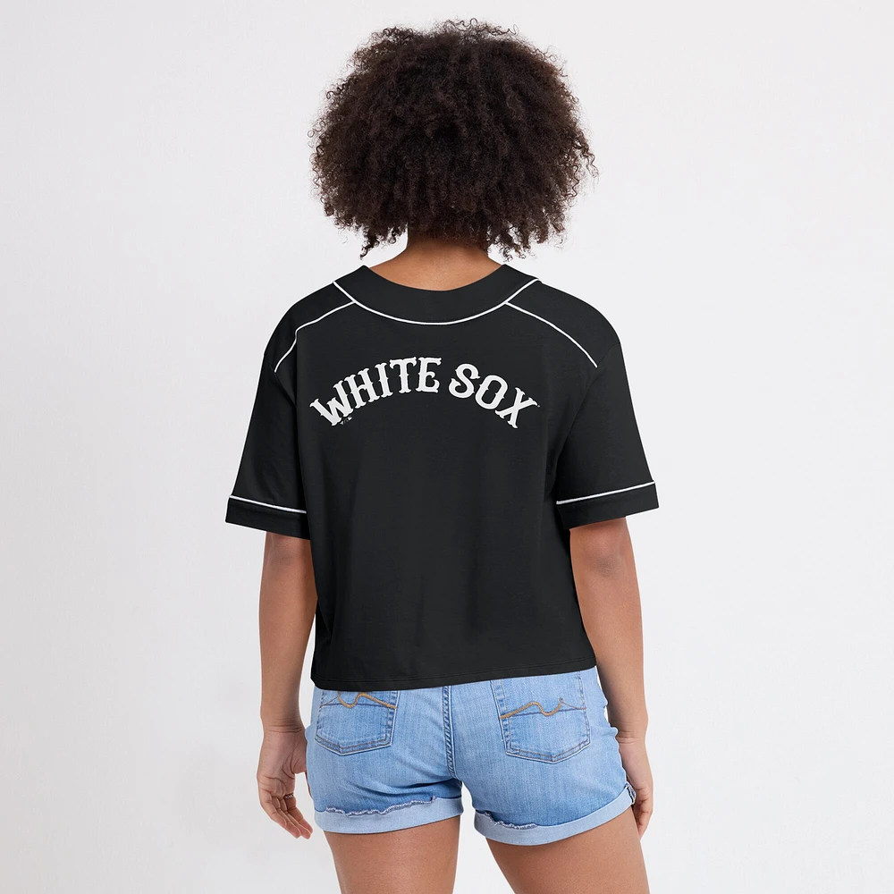 Women's Fanatics Black Chicago White Sox Oversized Champ Game Cropped V-Neck T-Shirt