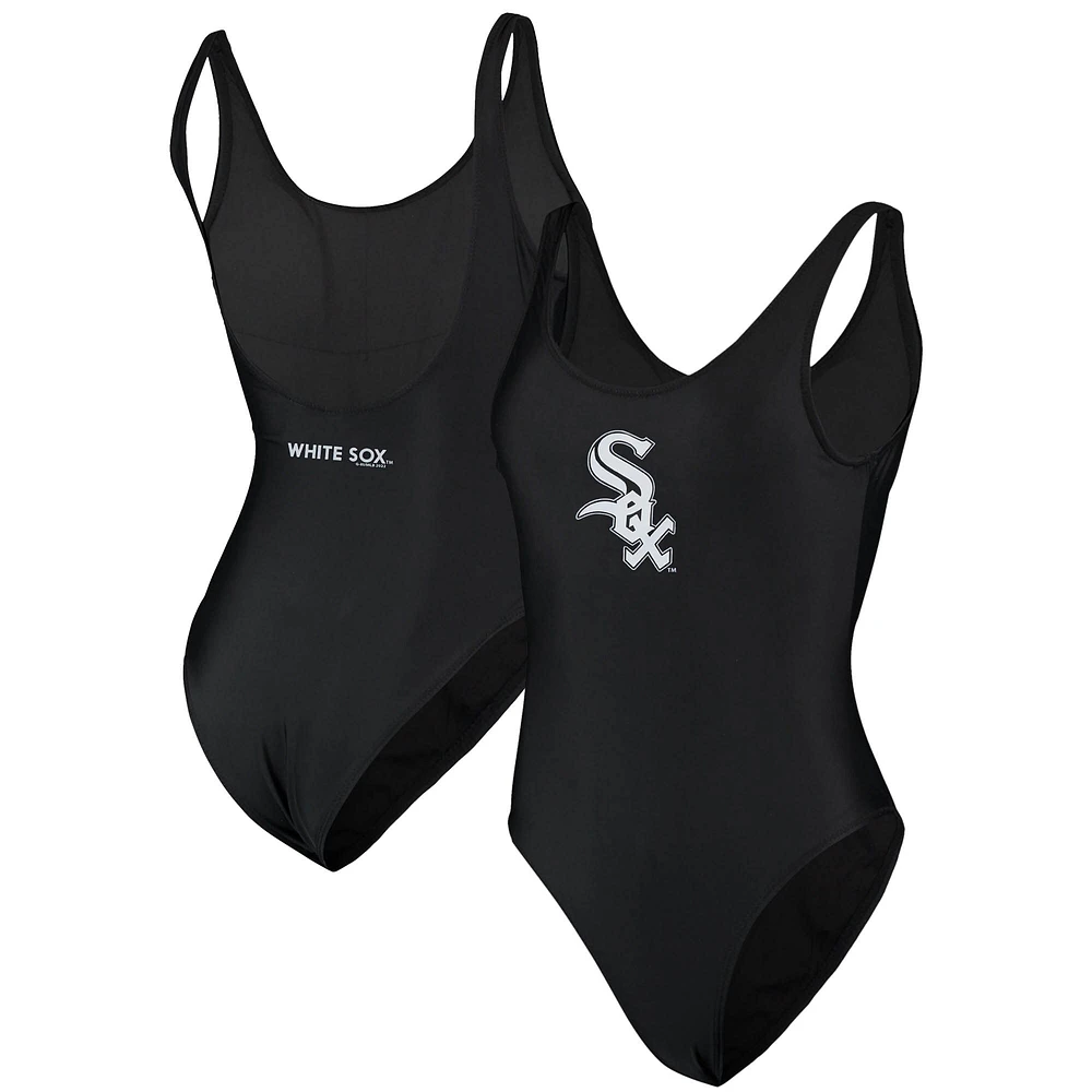 Women's G-III 4Her by Carl Banks Black Chicago White Sox Making Waves One-Piece Swimsuit