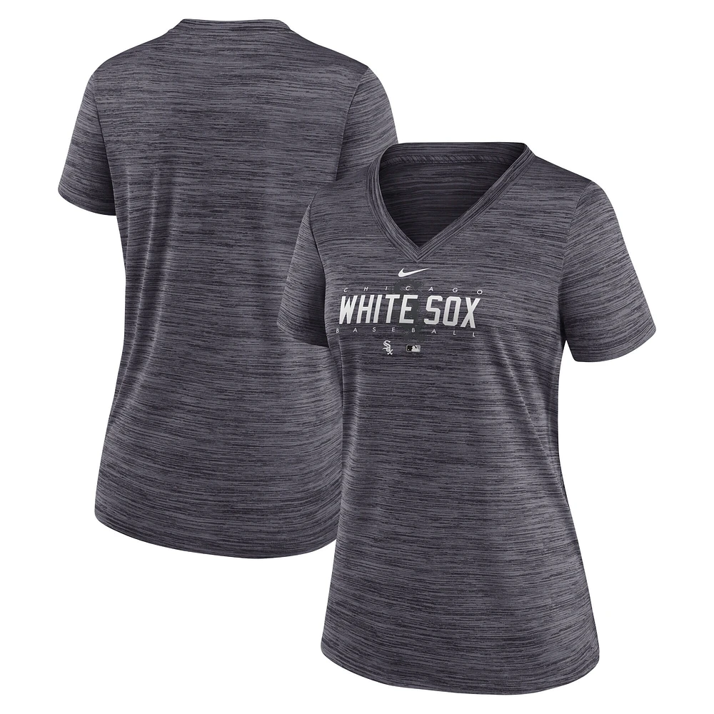 T-shirt à encolure en V pour femme Nike Chicago White Sox Authentic Collection Velocity Practice Performance, noir