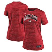 T-shirt Nike rouge Chicago White Sox 2025 City Connect Authentic Collection Velocity Performance pour femme