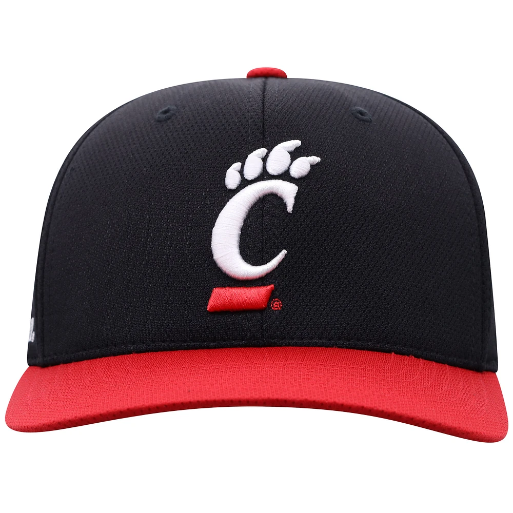Casquette ajustée noire Cincinnati Bearcats Reflex Top of the World pour homme