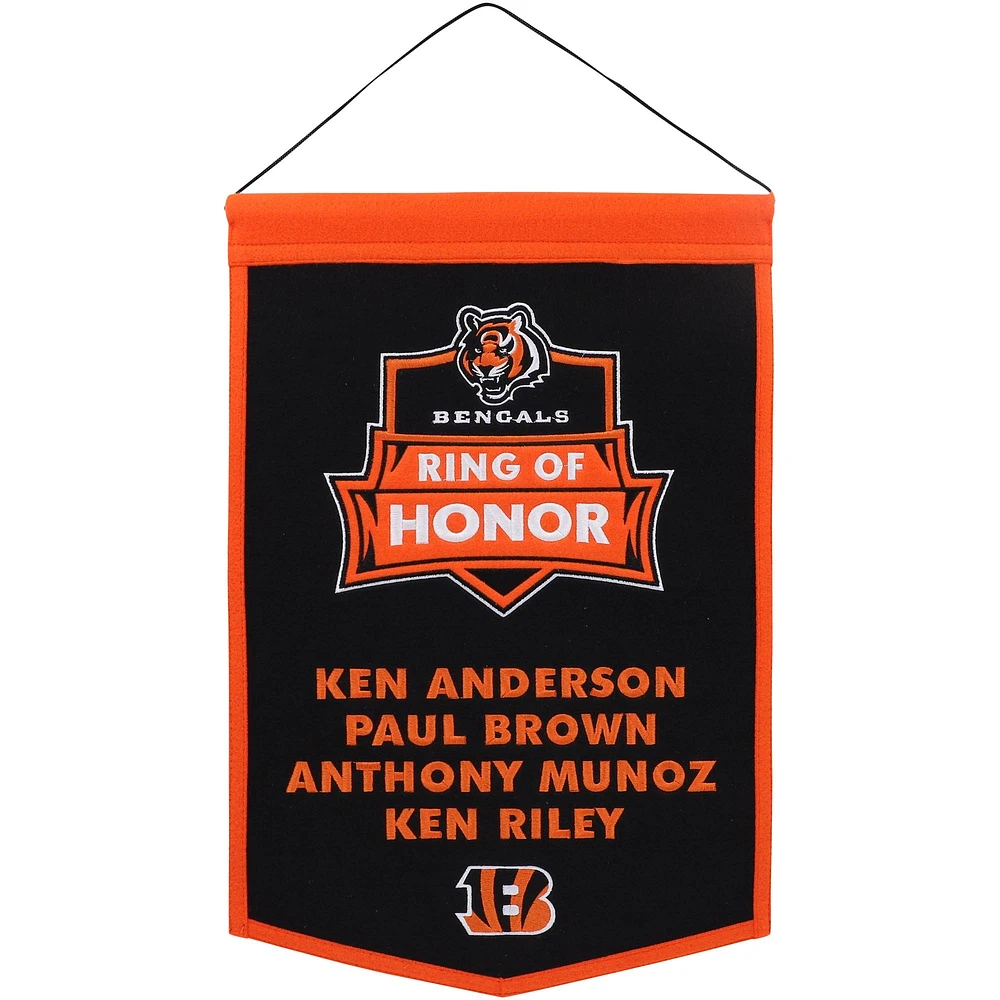 Bannière de traditions des lauréats de la Ring of Honor des Bengals de Cincinnati 12'' x 18''