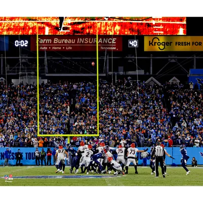 Evan McPherson Florida Gators Unsigned Attempts a Field Goal Photograph