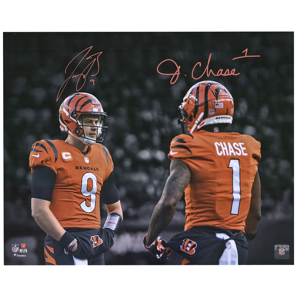Photographie vedette signée à plusieurs reprises par Ja'Marr Chase et Joe Burrow des Bengals de Cincinnati 16" x 20"