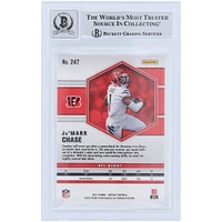 Carte de recrue 9/10 authentifiée signée Ja'Marr Chase Cincinnati Bengals 2021 Panini Mosaic #247 Beckett Fanatics Witnessed